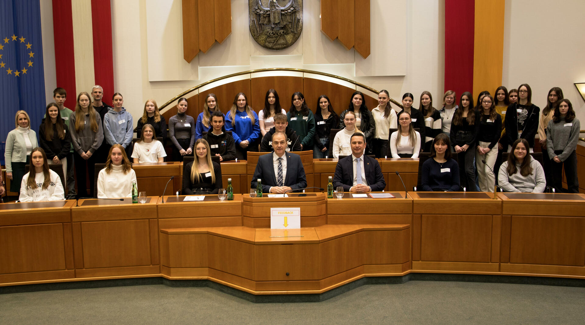 Gruppenfoto mit LR Schneemann und LT-Präsident Hergovich