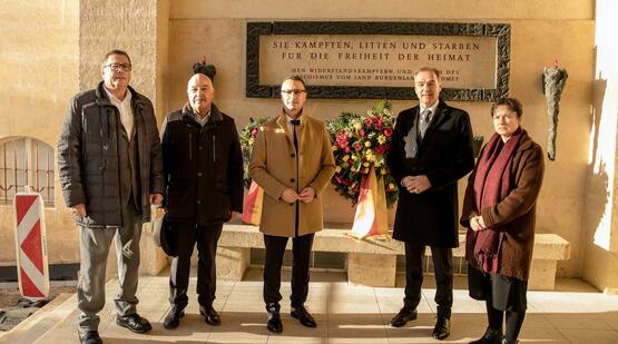 Ewald Vogler, Prof. DI Otto Prieler, LT-Präsident Robert Hergovich, Landesrat Dr. Leonhard Schneemann und Mag.a Gabi Tremmel-Yakali